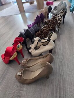 Topanky veľkosť 38