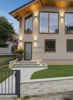 Výnimočný objekt v NR - Chrenová. Bývaj a podnikaj na jednom