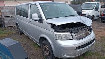 VW T5 Caravelle 2,5 TDi 128kW Long 2004 9míst