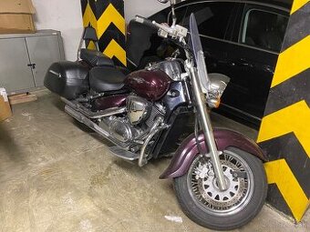 Suzuki motorka intruder