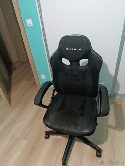 Herna stolička