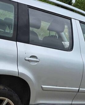 Skoda Yeti prave zadne dvere