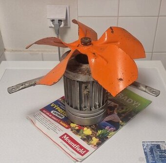 Motor elektrický 3AP63-4S 120W MEZ