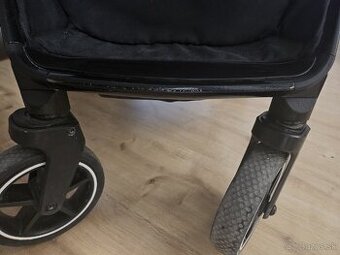 Britax B-Agile M