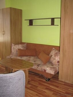 Prenájom GARSÓNKY + balkón, Dubnica nad Váhom