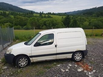 Predám Peugeot Partner na náhradné diely