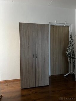 Skriňa