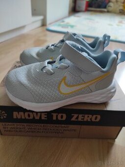 Nike tenisky svetlomodré 23