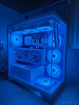 Herný PC s príslušenstvom