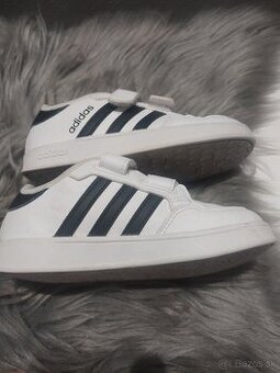 Dětské boty Adidas 26 EUR