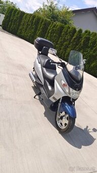Suzuki Burgman 400