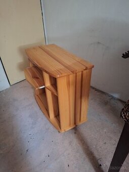 Stolik pod pocitac - 1