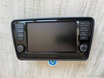 Displej Octavia 3 5E0919606 8" palcov