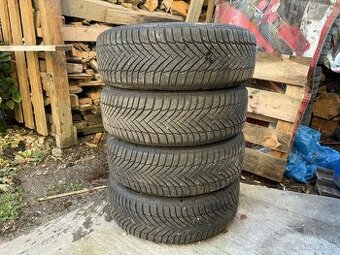 Zánovné zimné pneumatiky 195/60 R16 / Plechové disky