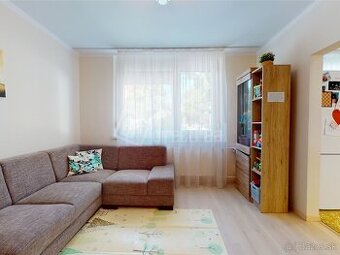 Znížili sme cenu: Priestranný 3-izbový byt po rekonš…