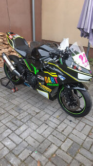 Kawasaki Ninja 400 špecifikácia SSP300 - 1