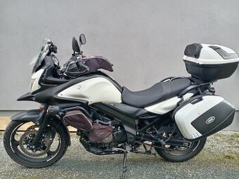 Suzuki V-Strom DL650cm3