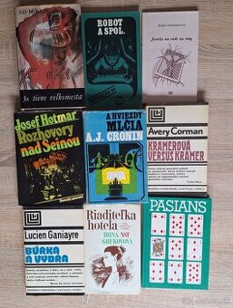 rozpredaj knižnice 12