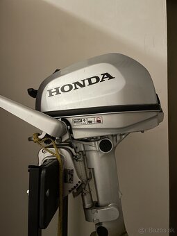 Lodný motor 5 Honda - 1