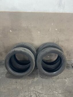 Continental 215/50 R18