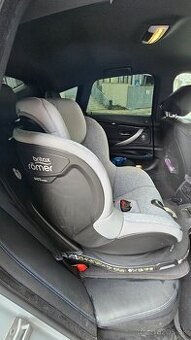 BRITAX RÖMER Autosedačka Dualfix M i-Size (61-105 cm) 