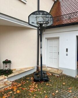 Basketbalový kôš
