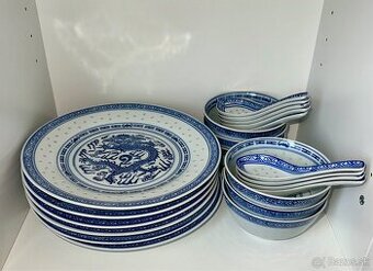 Starý (vintage) čínsky modro-biely porcelán