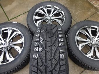 5x114,3 R18 Toyota RAV4 Hybrid / Toyota RAV4 zimna sada