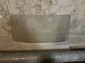 Celne a zadne sklo fiat 850