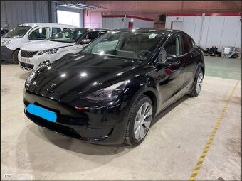 Tesla Model Y 2023 Standard Range SoH 95 %