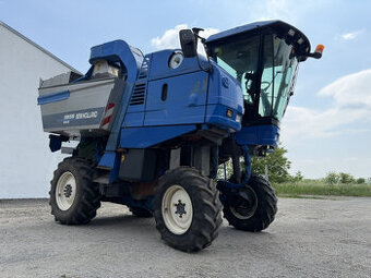 Samochodný zberač hrozna New Holland Braud SB58