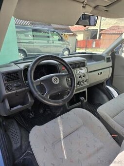 VW Transportér T4 9 miestne