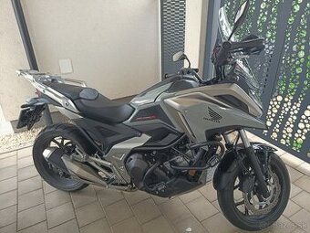 Honda NC750x DCT 2024