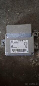 Parkovacia jednokta VW Passat B6
