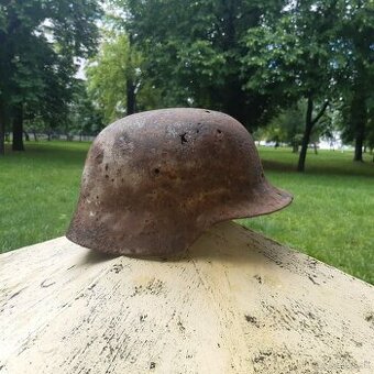 Nemecká prilba 1944 - 1