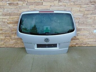 VW-TOURAN 03-10 kufrove dvere