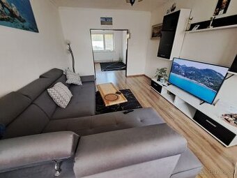 4 izbový byt s garážou a loggiou ~ 76m²