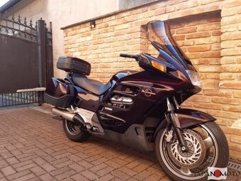 Honda ST1300 Pan European - 1