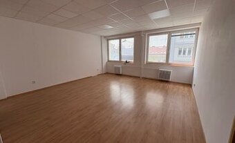 Kancelárske priestory - 42 m2 v centre mesta