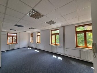 Kancelária 36m² - Hradbová ul. 11 v centre KE