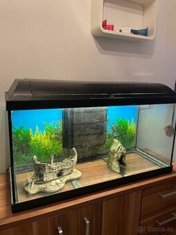 PREDAM AKVARIUM S PODSTAVCOM