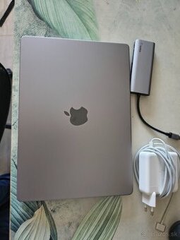 MacBook 14" M2 Pro + príslušenstvo