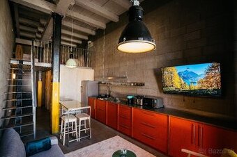 Prenájom exkluzivny 1 izb. Loftový byt. Lucenec, centrum L4