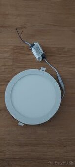 Led zapustné svetlá