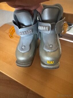 Lyziarky detské, lyže, prilba