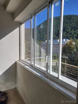 Pekný 3 izbový byt na prenájom aj s Balkónom za 660 e mesač - 1