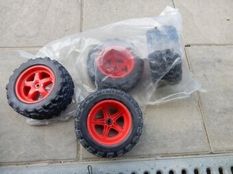 Predam rc kolesa Traxxas