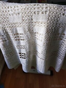 Starožitná záclona