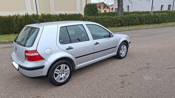 Volkswagen Golf 4 1.4 benzín