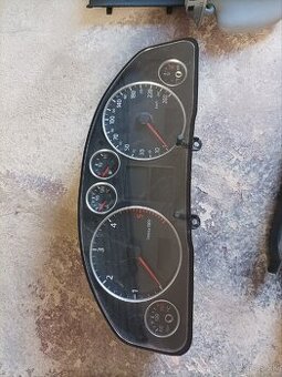 Predám budíky Audi A4